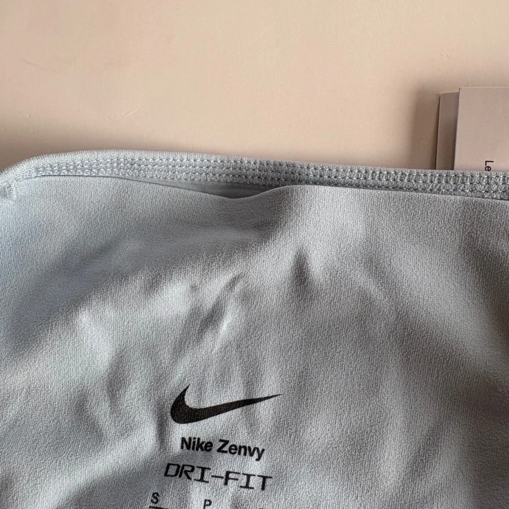 Nike Zenvy Women's Small‎ Light Blue Training Leggings High Rise 7/8 25